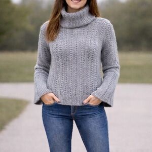 Gap Sweater Womens M Gray Chevron Knit Turtleneck Pullover Cabin Hiking Gorpcore